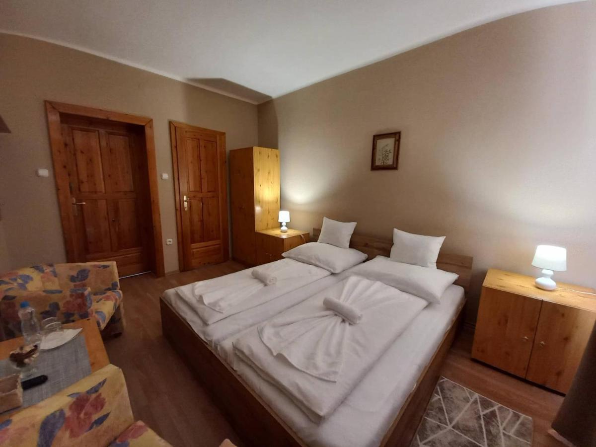 Family Panzio Zalakaros Bed & Breakfast Luaran gambar